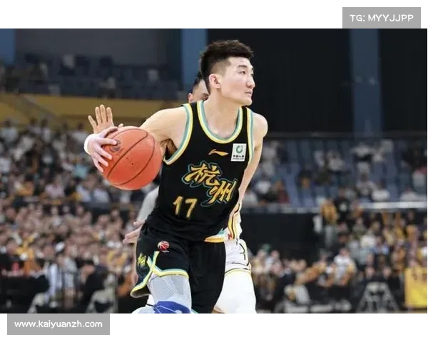 孙铭徽当选CBA最佳防守球员创造历史成为后卫第一人 孙铭徽当选CBA最佳防守球员创造历史成为后卫第一人